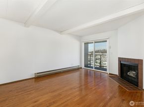 2034 14th Avenue W 302, Seattle WA 98119