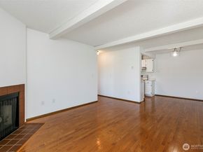 2034 14th Avenue W 302, Seattle WA 98119