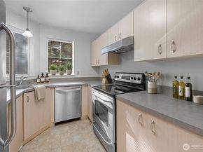 5300 Harbour Pointe Boulevard 307A, Mukilteo WA 98275