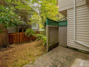 26254 114th Lane SE 27, Kent WA 98030