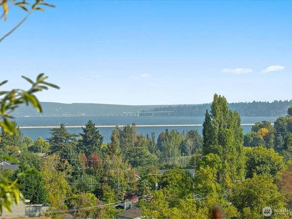 3925 S Americus Street, Seattle WA 98118