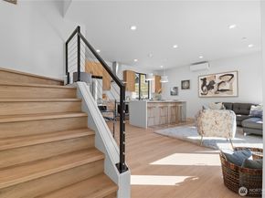 216 21st Avenue E, Seattle WA 98112