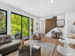 216 21st Avenue E, Seattle WA 98112