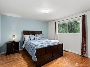 16445 Ambaum Boulevard S, Burien WA 98148
