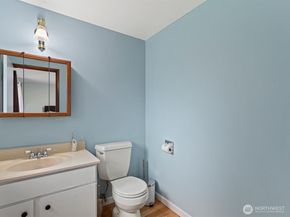16445 Ambaum Boulevard S, Burien WA 98148