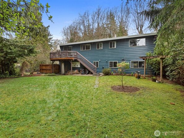 16445 Ambaum Boulevard S, Burien WA 98148