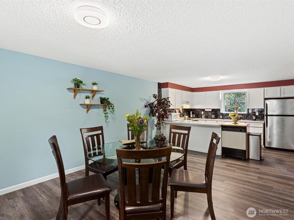 16445 Ambaum Boulevard S, Burien WA 98148