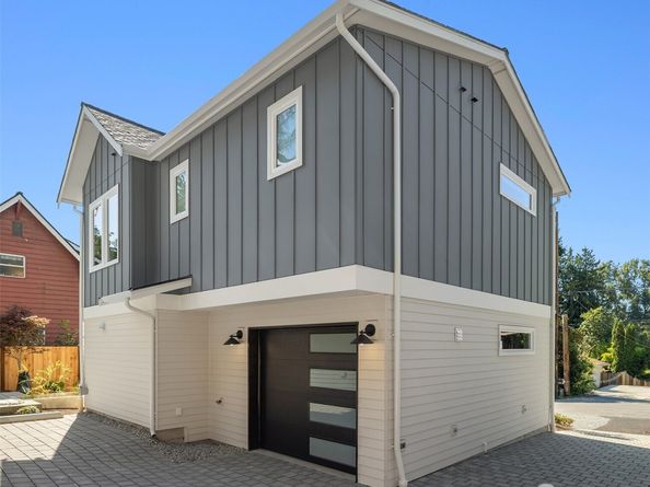 11526 38th Avenue NE, Seattle WA 98125