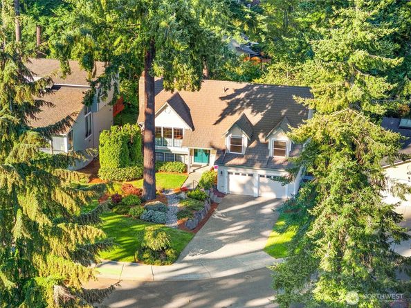 212 SW 327th Place, Federal Way WA 98023