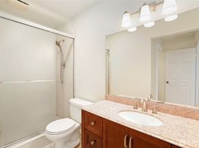 212 SW 327th Place, Federal Way WA 98023