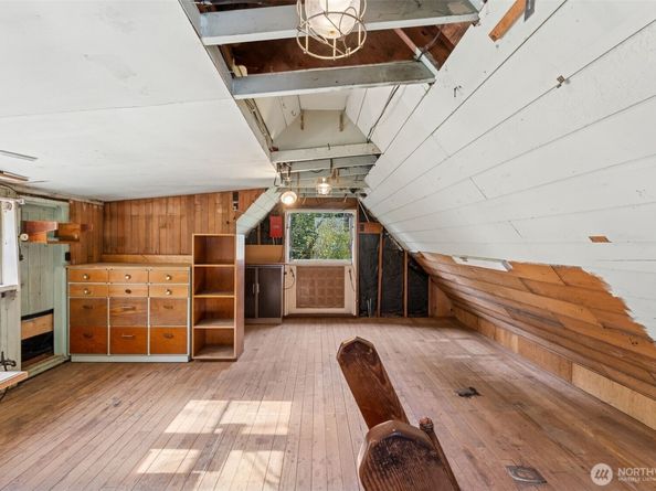 15620 21st Avenue SW, Burien WA 98166