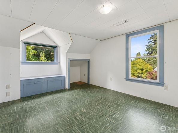 15620 21st Avenue SW, Burien WA 98166