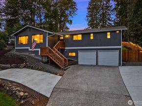 15039 206th Avenue SE, Renton WA 98059