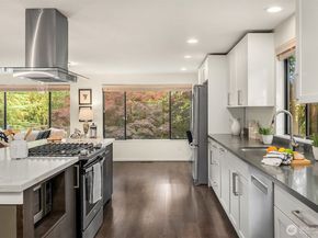 15039 206th Avenue SE, Renton WA 98059