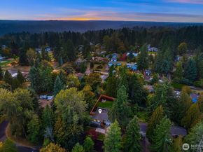 15039 206th Avenue SE, Renton WA 98059