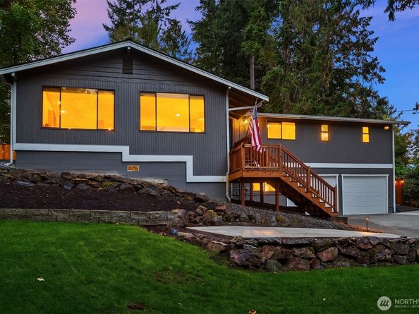 15039 206th Avenue SE, Renton WA 98059