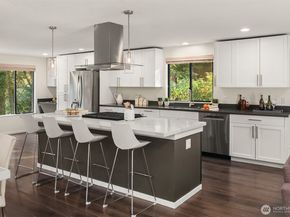15039 206th Avenue SE, Renton WA 98059