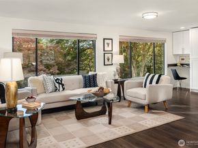 15039 206th Avenue SE, Renton WA 98059