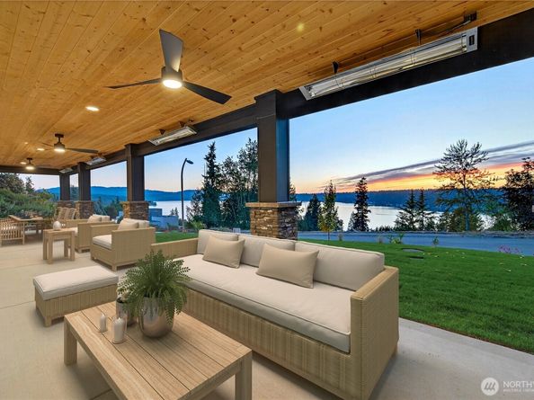 1642 205th Place NE, Sammamish WA 98074