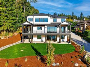 1642 205th Place NE, Sammamish WA 98074