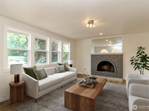 20015 108th Avenue NE, Bothell WA 98011