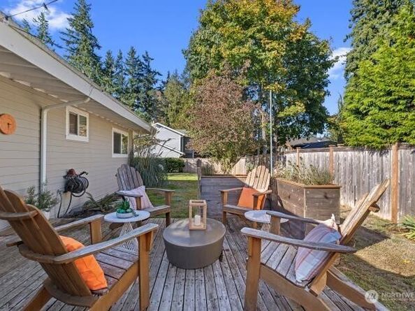 21904 88th Place W, Edmonds WA 98026