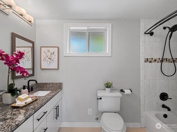21904 88th Place W, Edmonds WA 98026