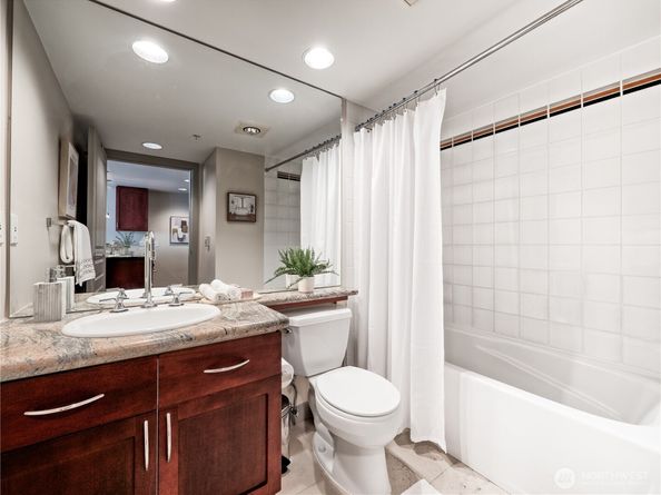 2929 1st Avenue 1116, Seattle WA 98121