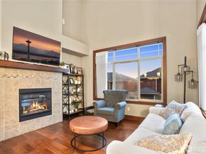 4005 NE 3rd Place E, Renton WA 98056