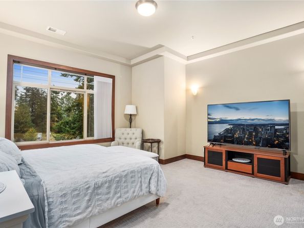 4005 NE 3rd Place E, Renton WA 98056