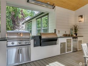 34729 SE Garden Court, Snoqualmie WA 98065