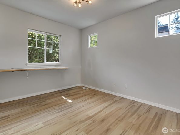 34729 SE Garden Court, Snoqualmie WA 98065