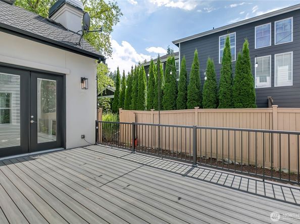 34729 SE Garden Court, Snoqualmie WA 98065