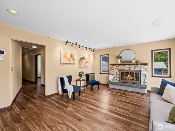 3316 Perry Avenue, Bremerton WA 98310