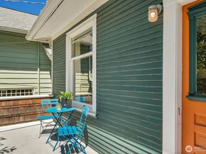 1904 9th Avenue W, Seattle WA 98119