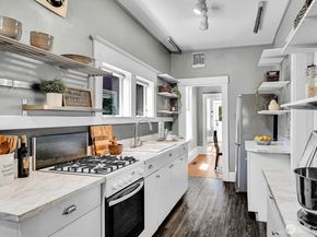 1904 9th Avenue W, Seattle WA 98119