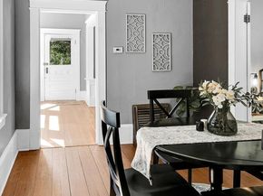 1904 9th Avenue W, Seattle WA 98119