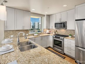 10650 NE 9th Place 1120, Bellevue WA 98004