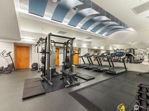 10650 NE 9th Place 1120, Bellevue WA 98004