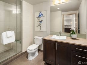 10650 NE 9th Place 1120, Bellevue WA 98004