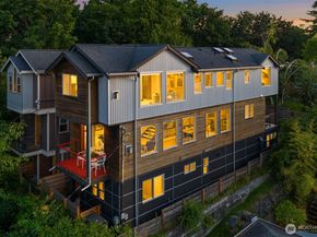 9007 24th Avenue NW, Seattle WA 98117