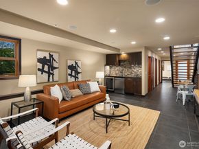 9007 24th Avenue NW, Seattle WA 98117