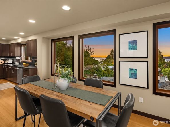 9007 24th Avenue NW, Seattle WA 98117