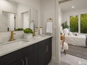 8243 W Mercer Way, Mercer Island WA 98040
