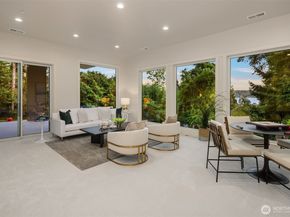8243 W Mercer Way, Mercer Island WA 98040