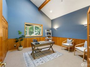 24600 NE 193rd Place, Woodinville WA 98077