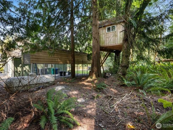 24600 NE 193rd Place, Woodinville WA 98077