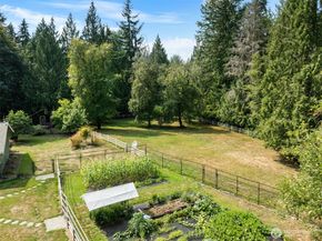 24600 NE 193rd Place, Woodinville WA 98077