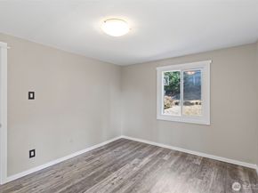 7804 S 128th, Seattle WA 98178