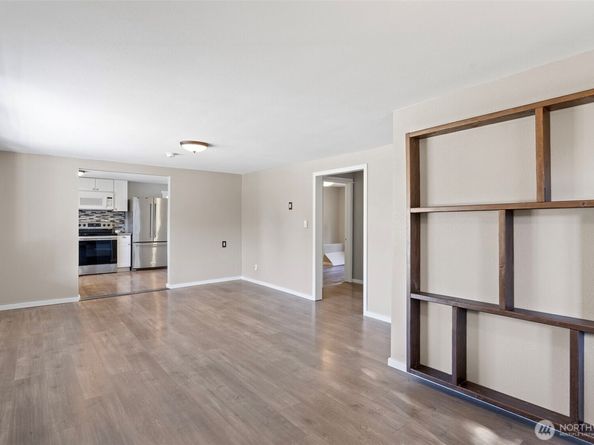 7804 S 128th, Seattle WA 98178